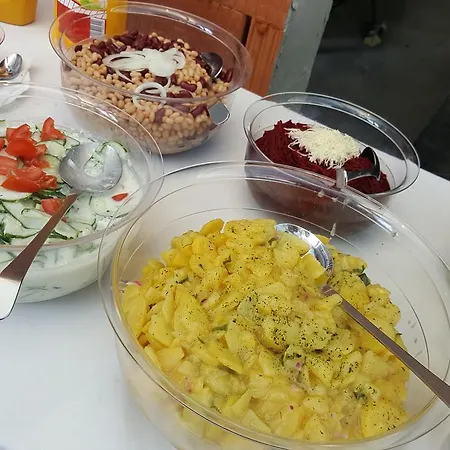 Gastehaus Melcher וילאך